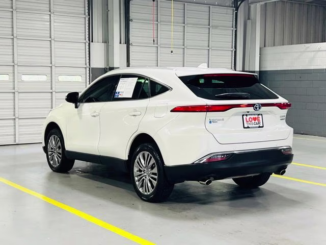 2022 White Toyota Venza Limited AWD SUV