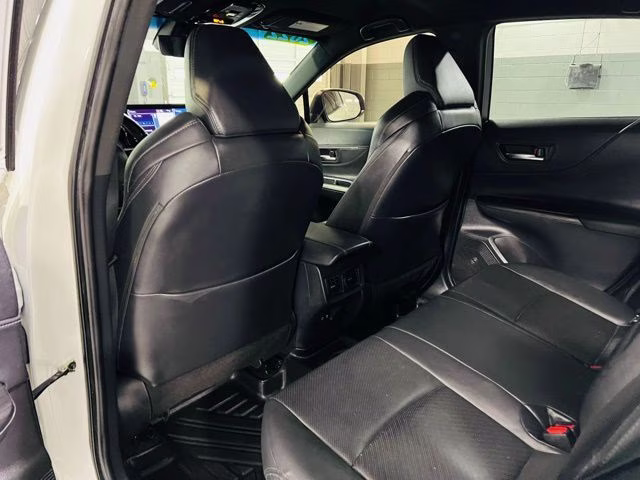 2022 White Toyota Venza Limited AWD SUV