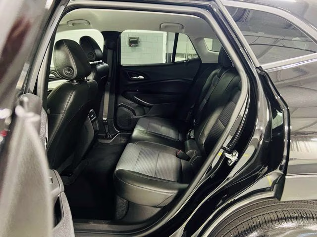 2025 Mosaic Black Metallic Chevrolet Trax LT FWD SUV