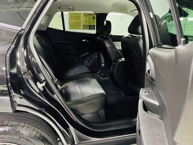 2025 Mosaic Black Metallic Chevrolet Trax LT FWD SUV