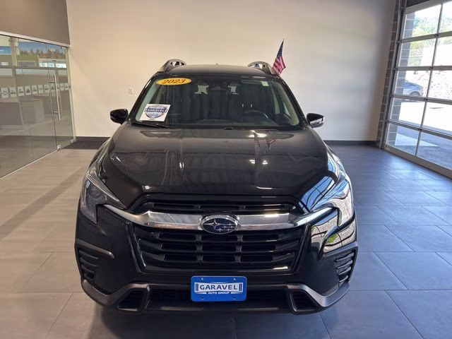 2023 Crystal Black Silica Subaru Ascent Premium AWD SUV