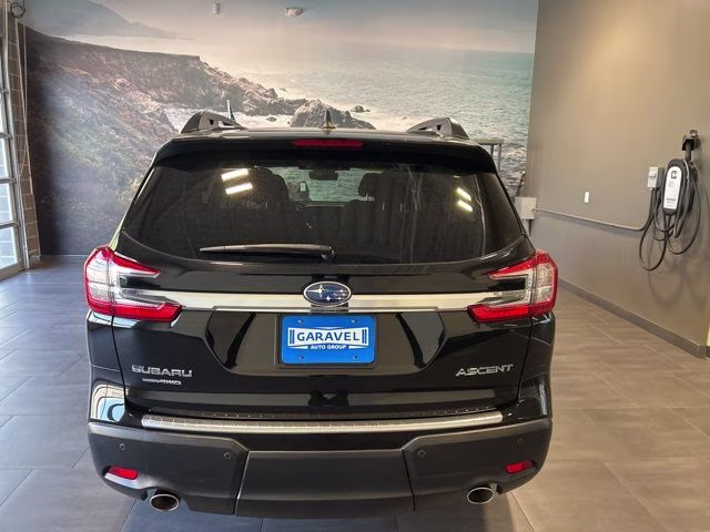 2023 Crystal Black Silica Subaru Ascent Premium AWD SUV