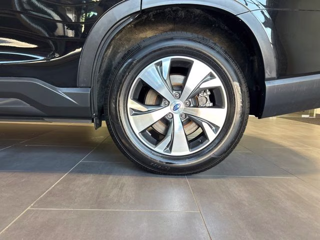 2023 Crystal Black Silica Subaru Ascent Premium AWD SUV