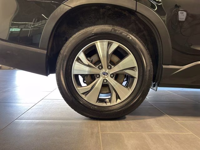 2023 Crystal Black Silica Subaru Ascent Premium AWD SUV