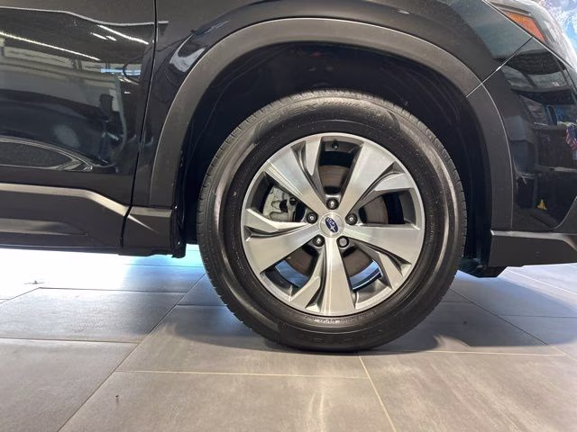 2023 Crystal Black Silica Subaru Ascent Premium AWD SUV