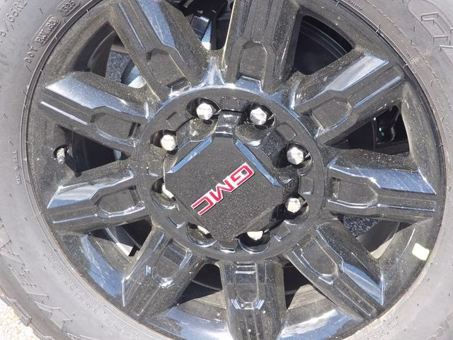 2026 Onyx Black GMC Sierra 2500HD AT4 4X4 Truck