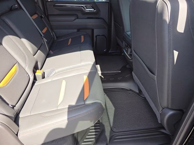 2026 Onyx Black GMC Sierra 2500HD AT4 4X4 Truck