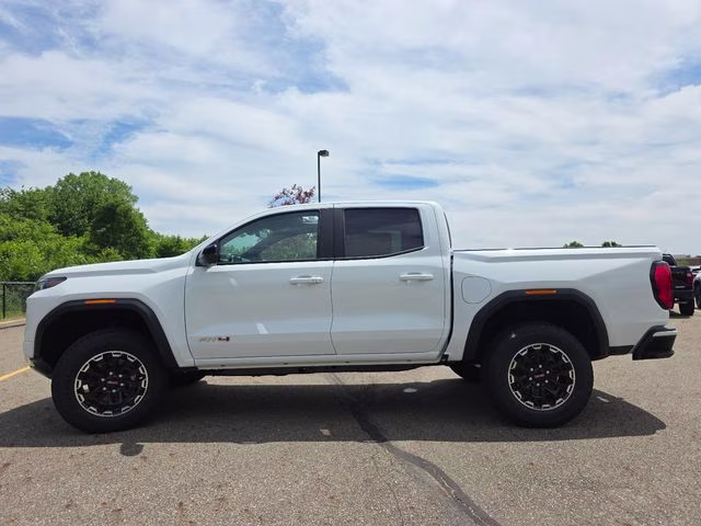 2026 Summit White GMC Canyon AT4 4X4 Truck