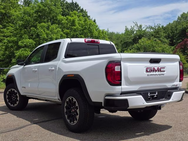 2026 Summit White GMC Canyon AT4 4X4 Truck