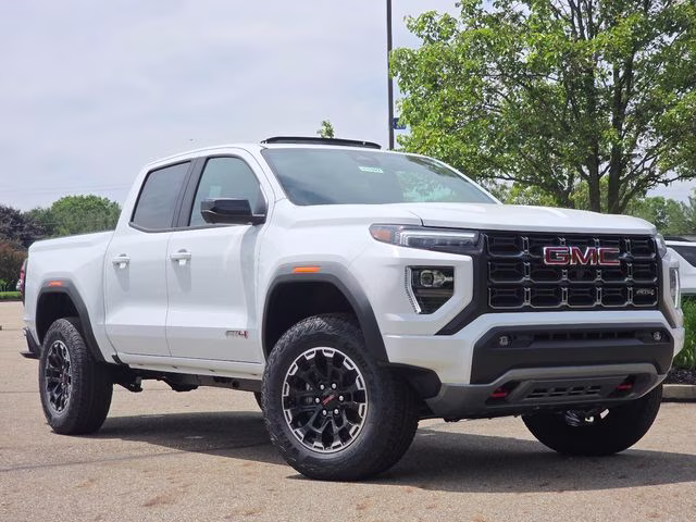 2026 Summit White GMC Canyon AT4 4X4 Truck