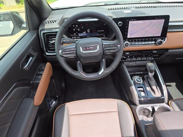 2026 Summit White GMC Canyon AT4 4X4 Truck