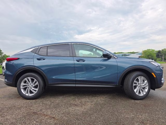 2026 Ocean Blue Metallic Buick Envista Preferred FWD SUV