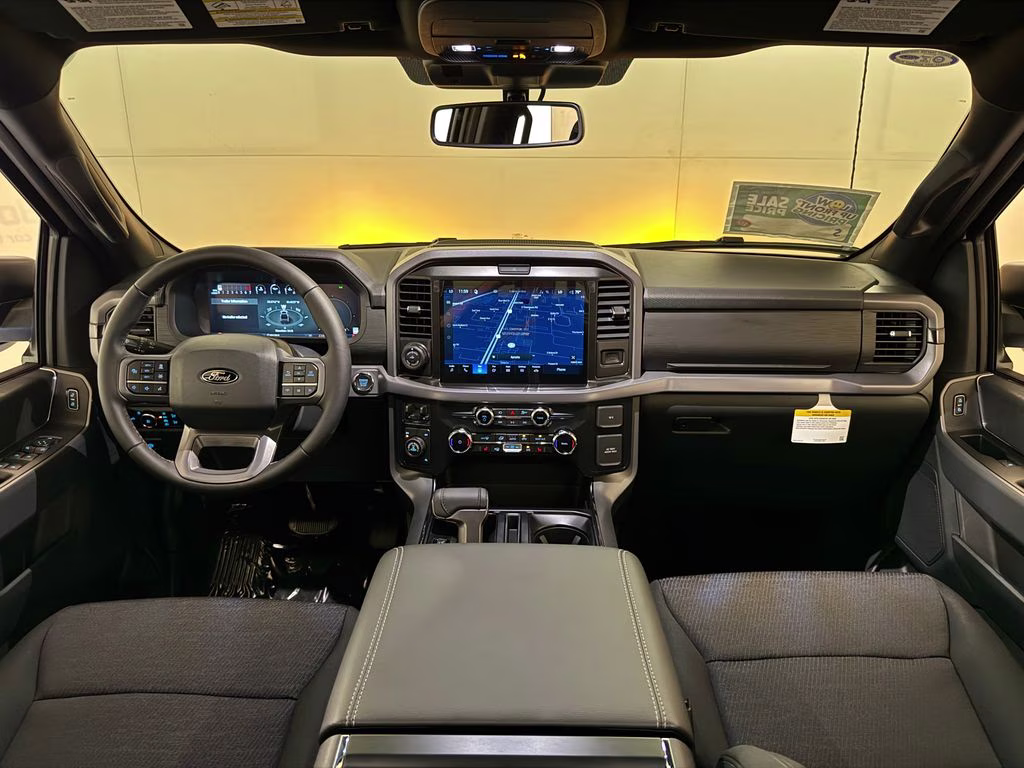 2026 Oxford White Ford F-150 XLT 4X4 Truck