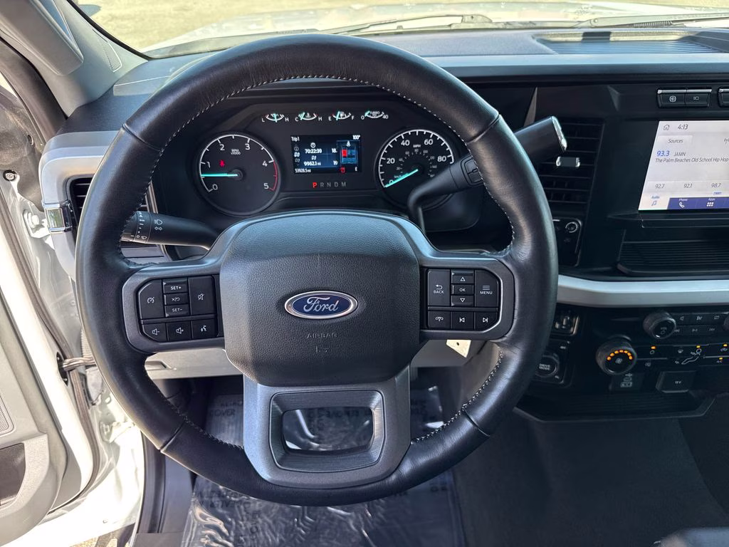 2024 Oxford White Ford Super Duty F-250 SRW STX 4X4 Truck