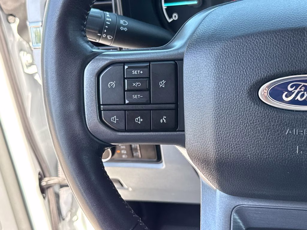 2024 Oxford White Ford Super Duty F-250 SRW STX 4X4 Truck