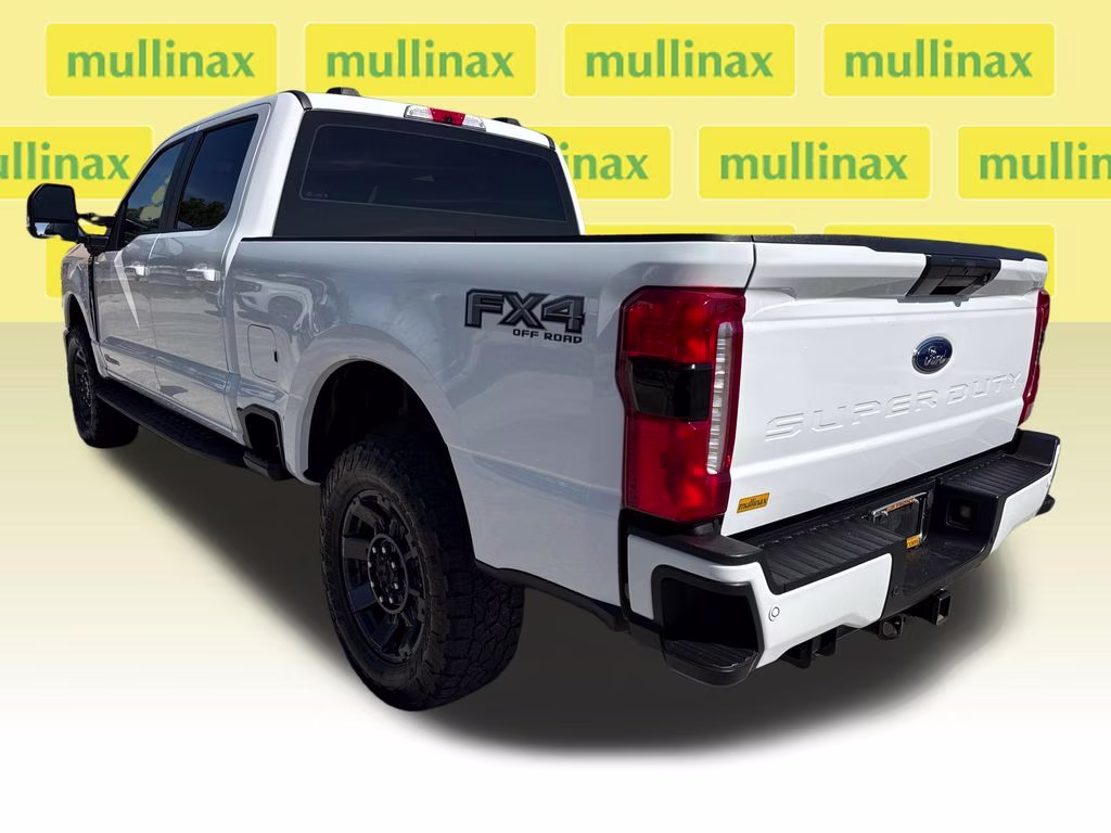 2024 Oxford White Ford Super Duty F-250 SRW STX 4X4 Truck