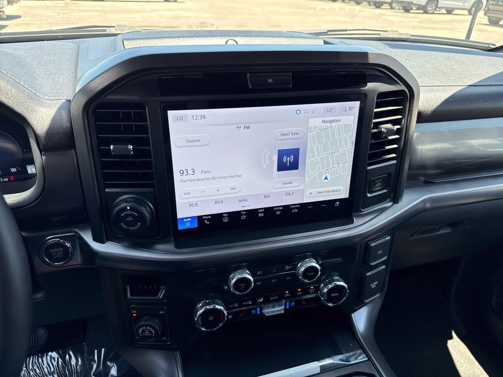 2025 Carbonized Gray Metallic Ford F-150 Lariat 4X4 Truck