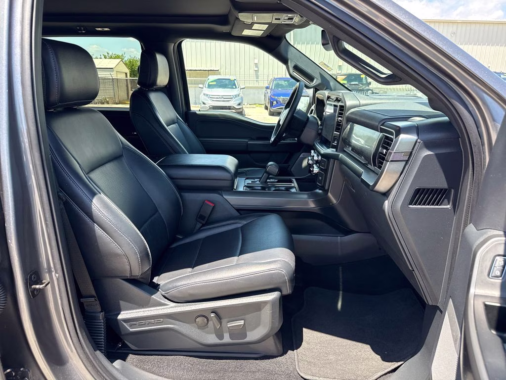 2025 Carbonized Gray Metallic Ford F-150 Lariat 4X4 Truck