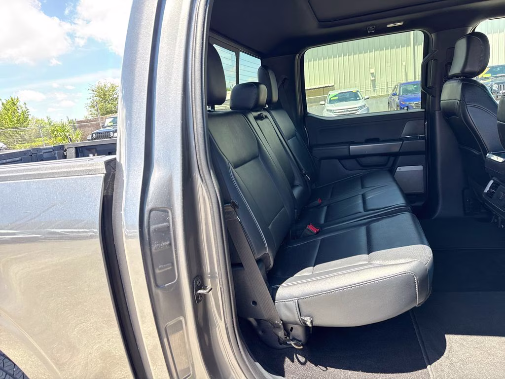2025 Carbonized Gray Metallic Ford F-150 Lariat 4X4 Truck