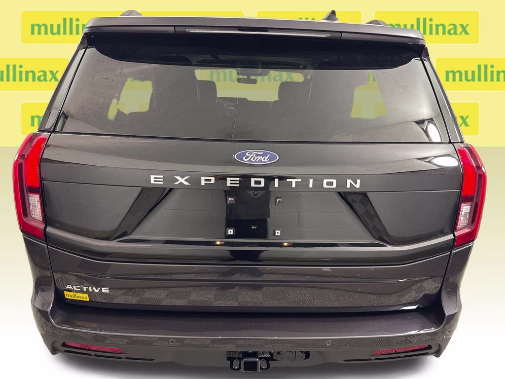 2026 Dark Matter Gray Metallic Ford Expedition Active RWD SUV