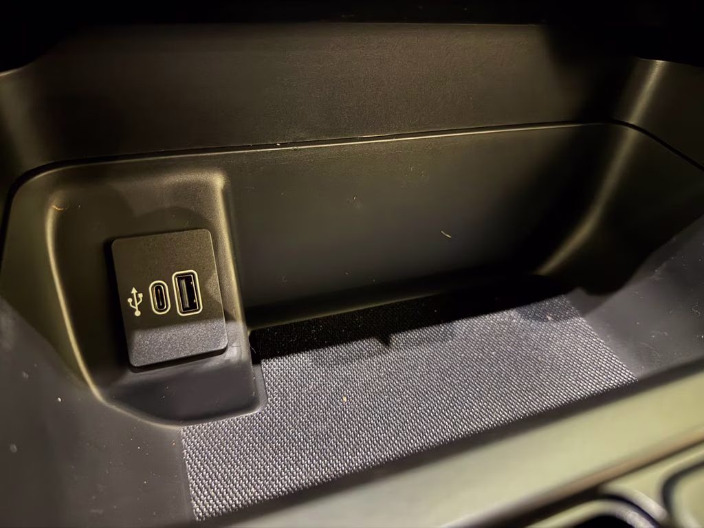 2026 Oxford White Ford F-150 XLT 4X4 Truck