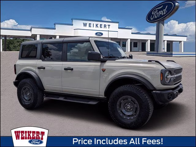 2025 Ford Bronco Badlands 4x4's photo