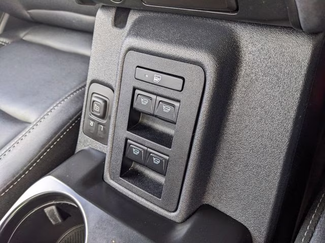2025 Desert Sand Ford Bronco Badlands 4X4 SUV
