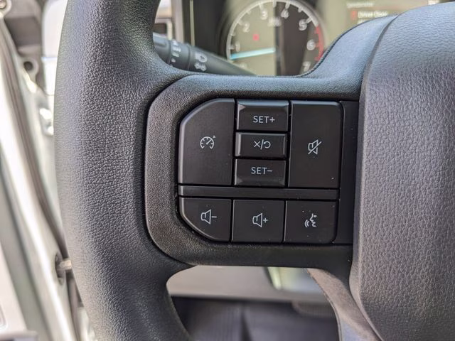 2026 Oxford White Ford Super Duty F-250 SRW XL 4X4 Truck
