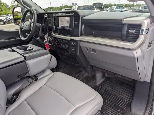 2023 Gray Metallic Ford Super Duty F-450 DRW XL 4X4 Truck