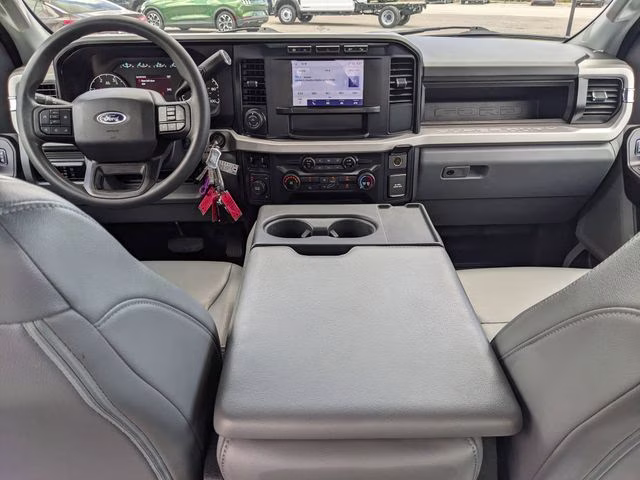 2023 Gray Metallic Ford Super Duty F-450 DRW XL 4X4 Truck