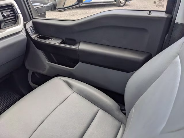 2023 Gray Metallic Ford Super Duty F-450 DRW XL 4X4 Truck