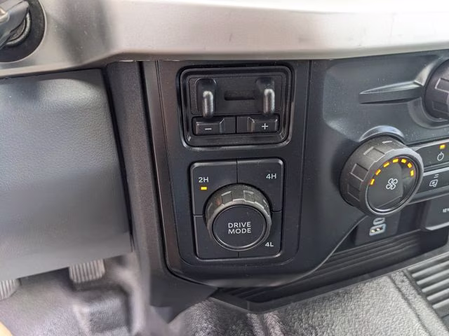 2023 Gray Metallic Ford Super Duty F-450 DRW XL 4X4 Truck