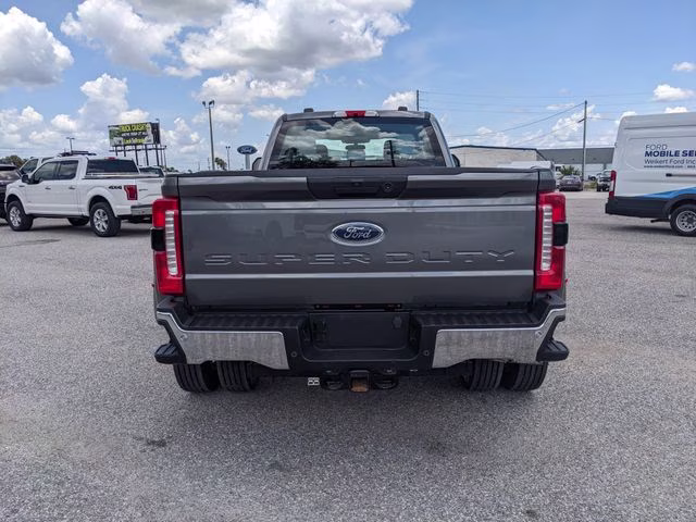 2023 Gray Metallic Ford Super Duty F-450 DRW XL 4X4 Truck