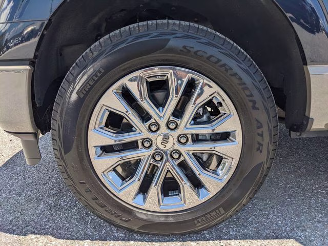 2025 Blue Metallic Ford F-150 King Ranch 4X4 Truck