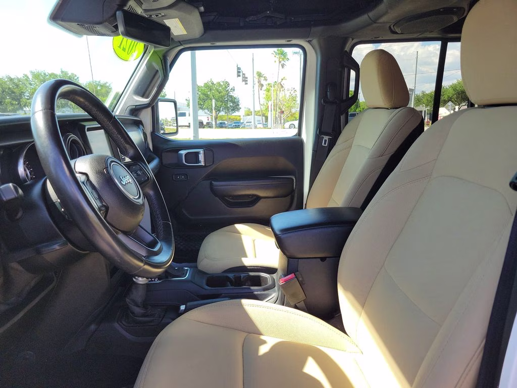 2021 Bright White Clearcoat Jeep Wrangler Unlimited Willys 4X4 SUV