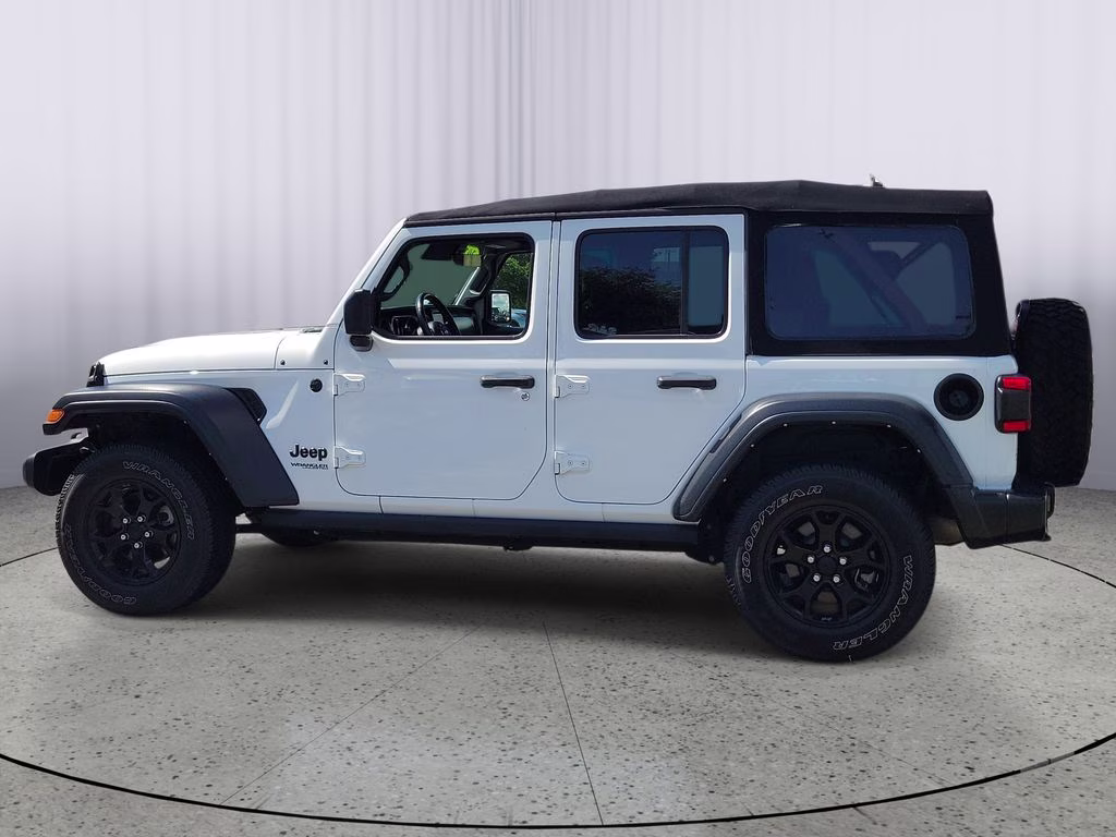 2021 Bright White Clearcoat Jeep Wrangler Unlimited Willys 4X4 SUV