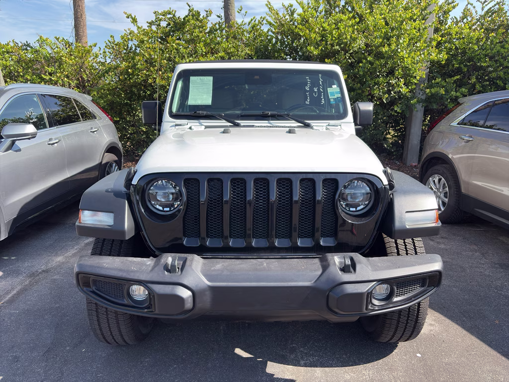 2021 Bright White Clearcoat Jeep Wrangler Unlimited Willys 4X4 SUV