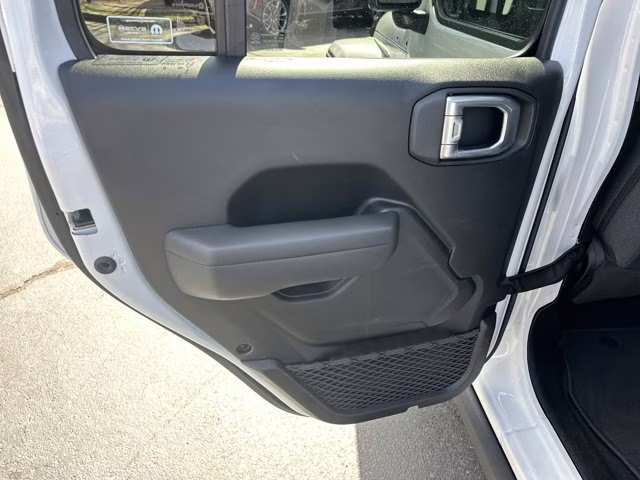 2025 Bright White Clearcoat Jeep Gladiator Nighthawk 4X4 Truck