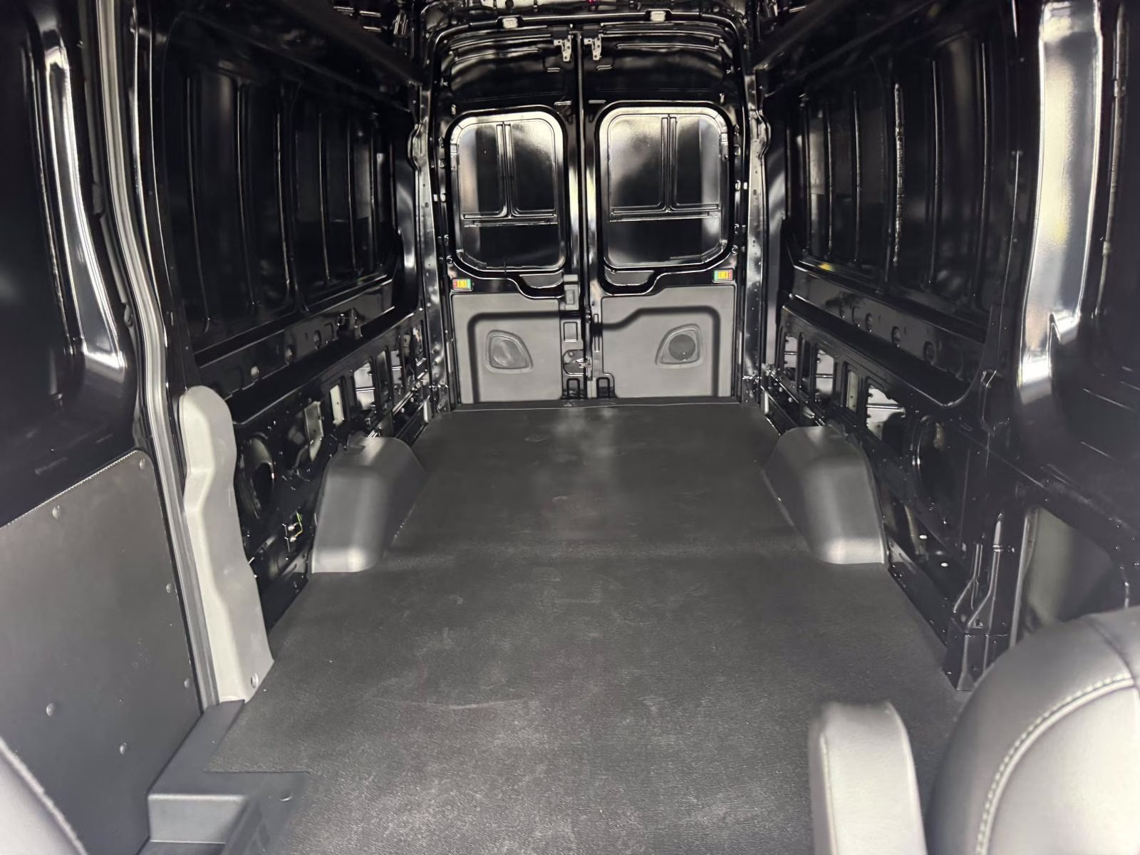 2026 Agate Black Metallic Ford Transit Cargo Van Base RWD Van