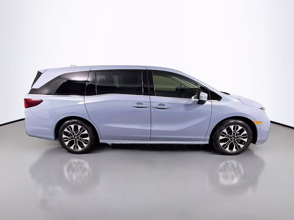 2026 Sonic Gray Pearl Honda Odyssey Elite FWD Van
