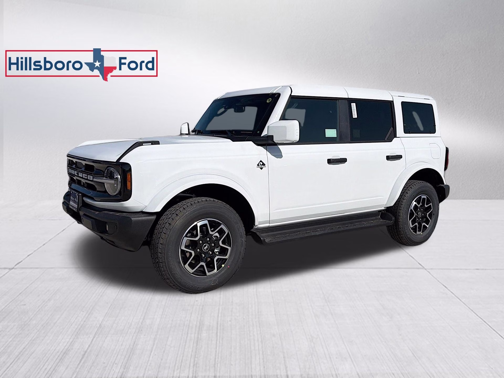 2026 Oxford White Ford Bronco Outer Banks 4X4 SUV