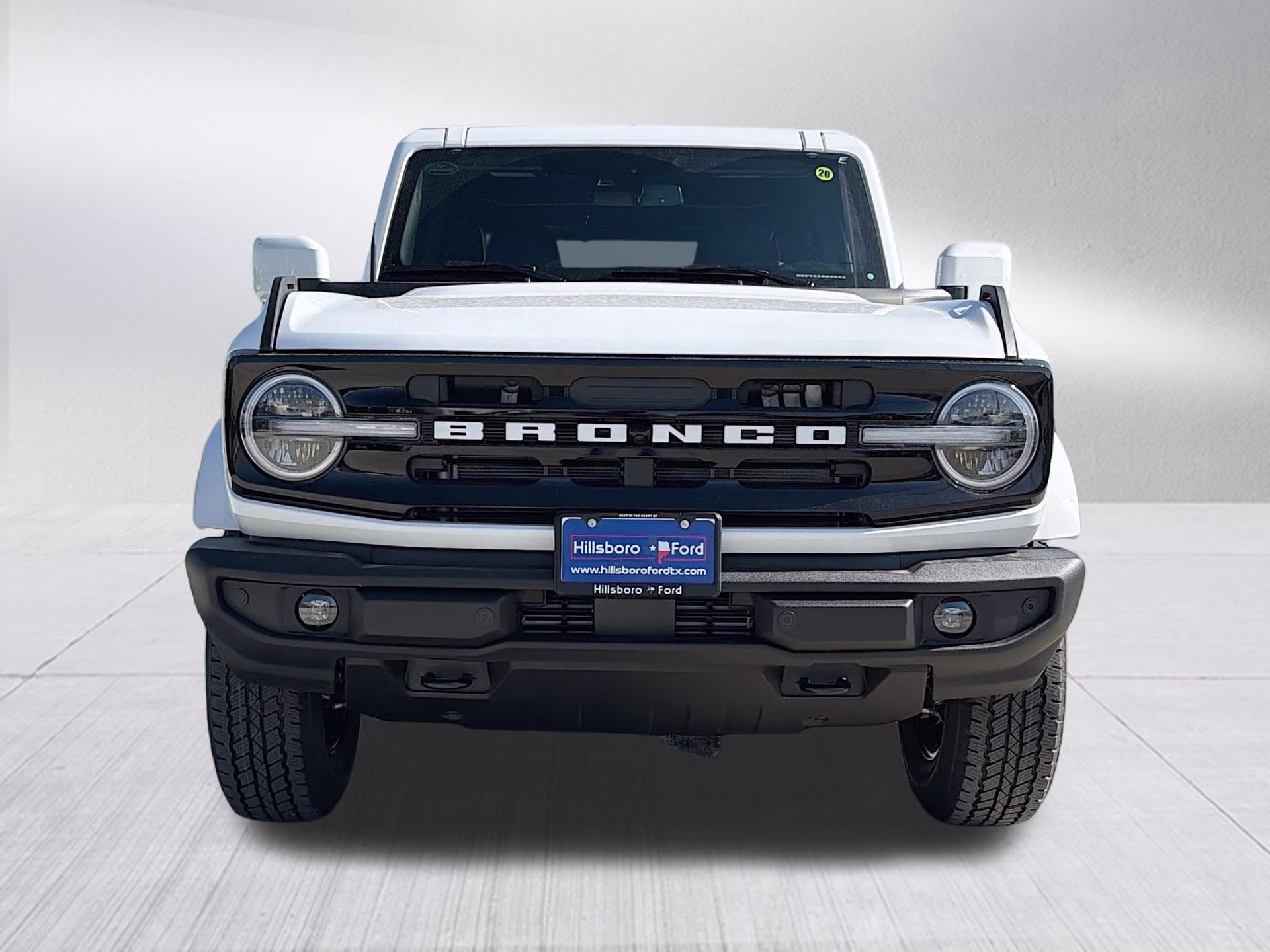 2026 Oxford White Ford Bronco Outer Banks 4X4 SUV