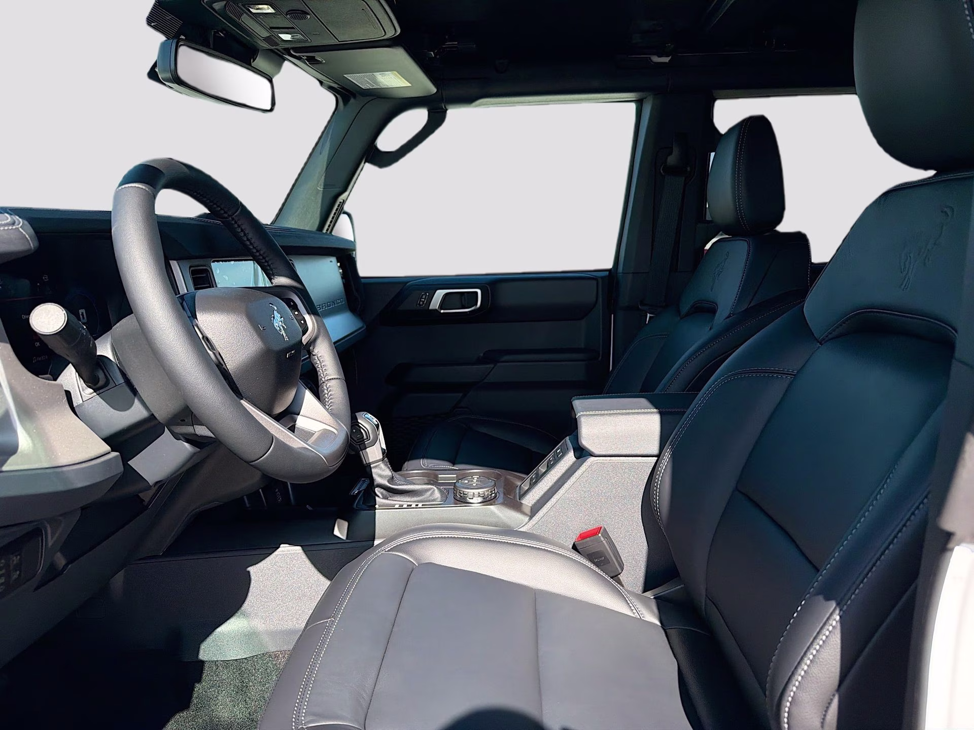 2026 Oxford White Ford Bronco Outer Banks 4X4 SUV