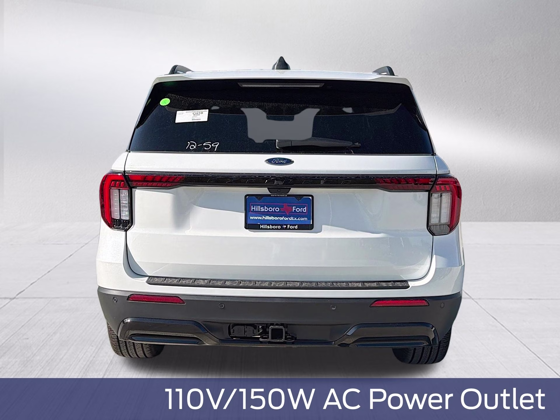 2026 Star White Metallic Tri-Coat Ford Explorer ST-Line RWD SUV
