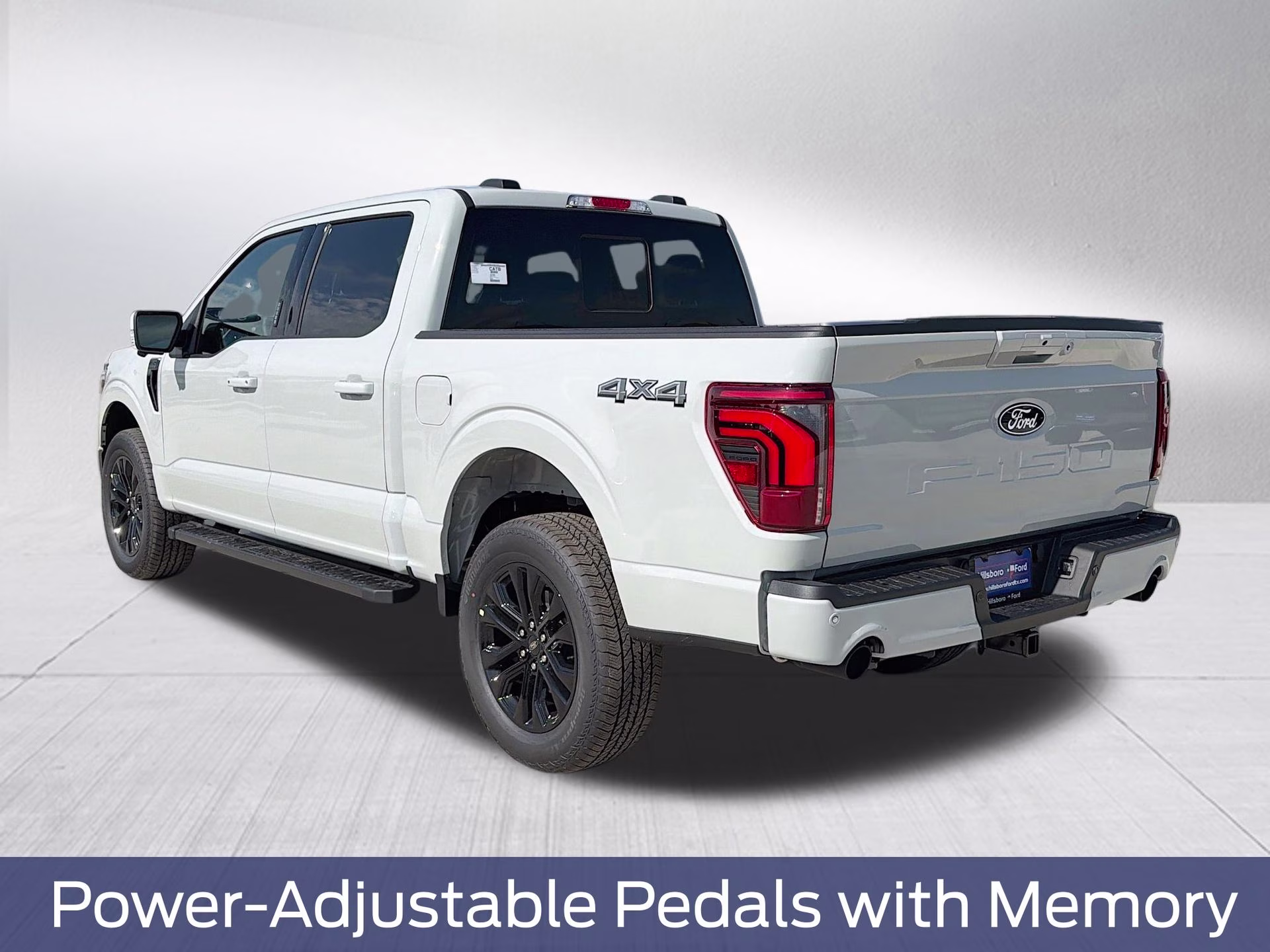 2026 Avalanche Ford F-150 Lariat 4X4 Truck