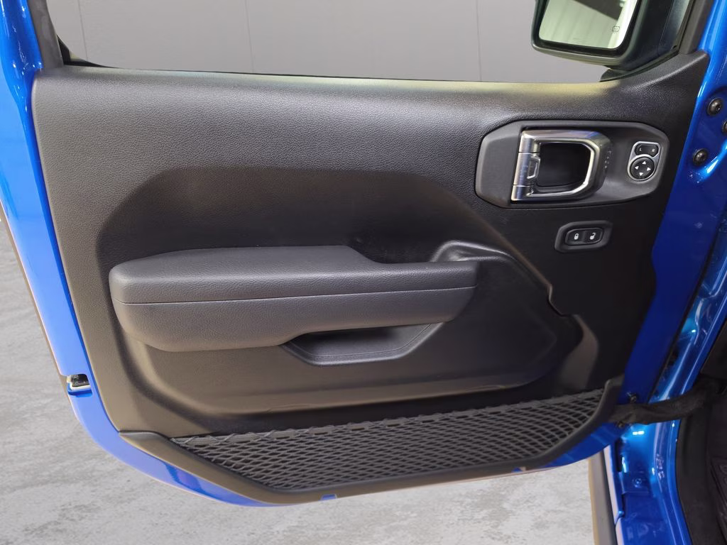 2026 Hydro Blue Pearl Coat Jeep Wrangler Willys 4X4 SUV
