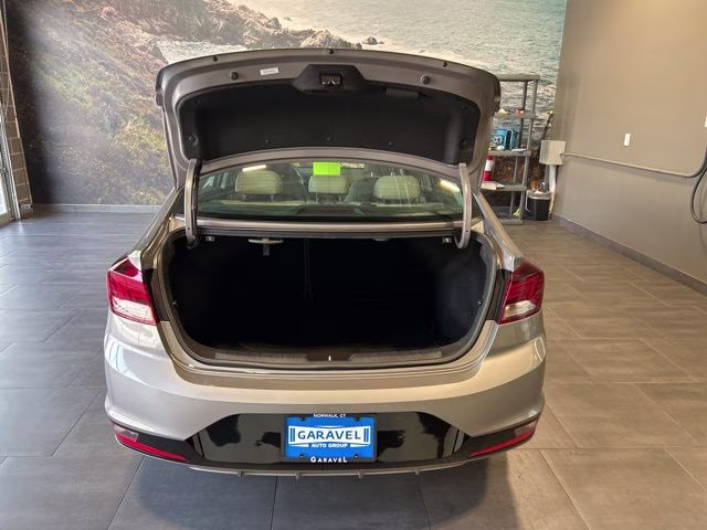 2020 Fluid Metal Hyundai Elantra Limited FWD Sedan