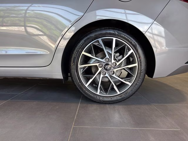 2020 Fluid Metal Hyundai Elantra Limited FWD Sedan