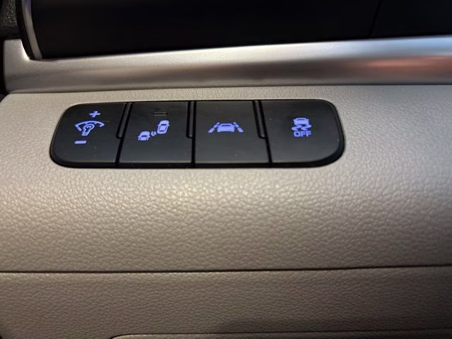 2020 Fluid Metal Hyundai Elantra Limited FWD Sedan
