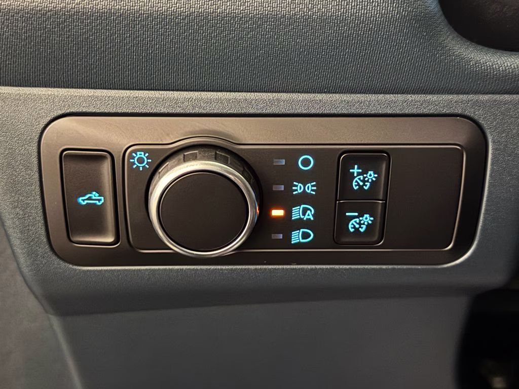 2026 Velocity Blue Ford Maverick XL FWD Truck